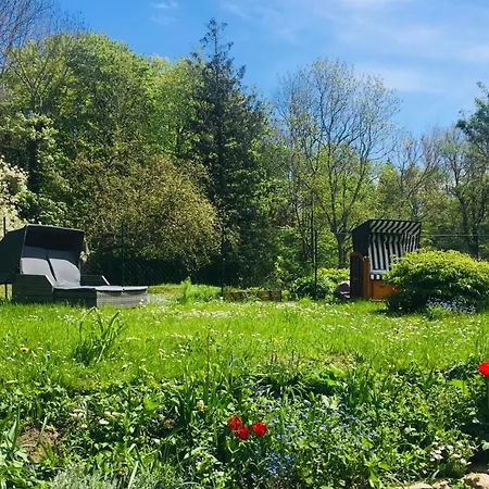 Fiete Xxl Auf Ruegen - Doppelferienhaus Fuer 16 Personen Sagard